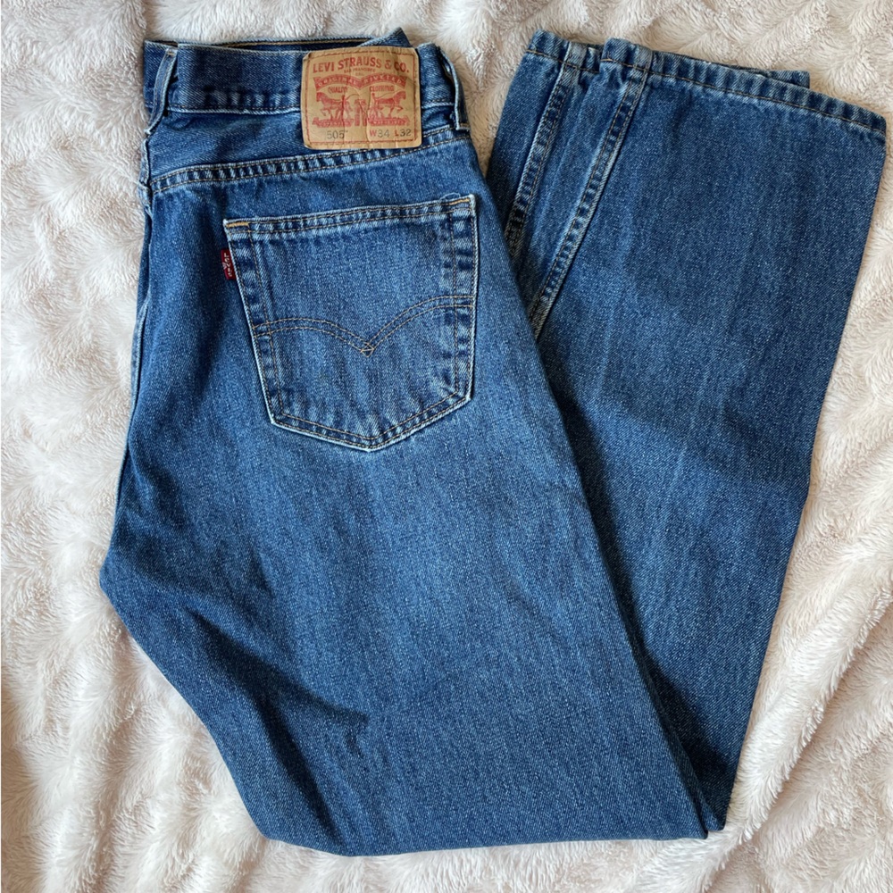 Levi's 505 Blue Straight Jeans Classic Denim Style